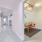 Urban Colors By Next Stop דירה בילבאו