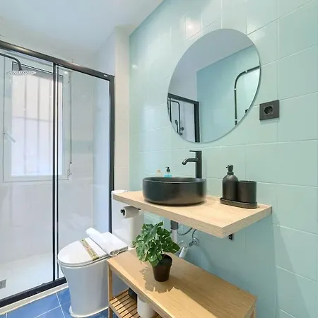 Urban Colors By Next Stop Apartament Bilbao