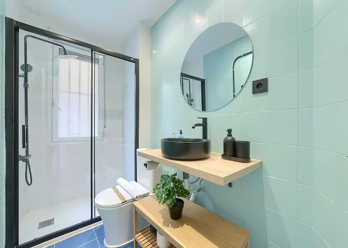 Urban Colors By Next Stop Apartamento Bilbao